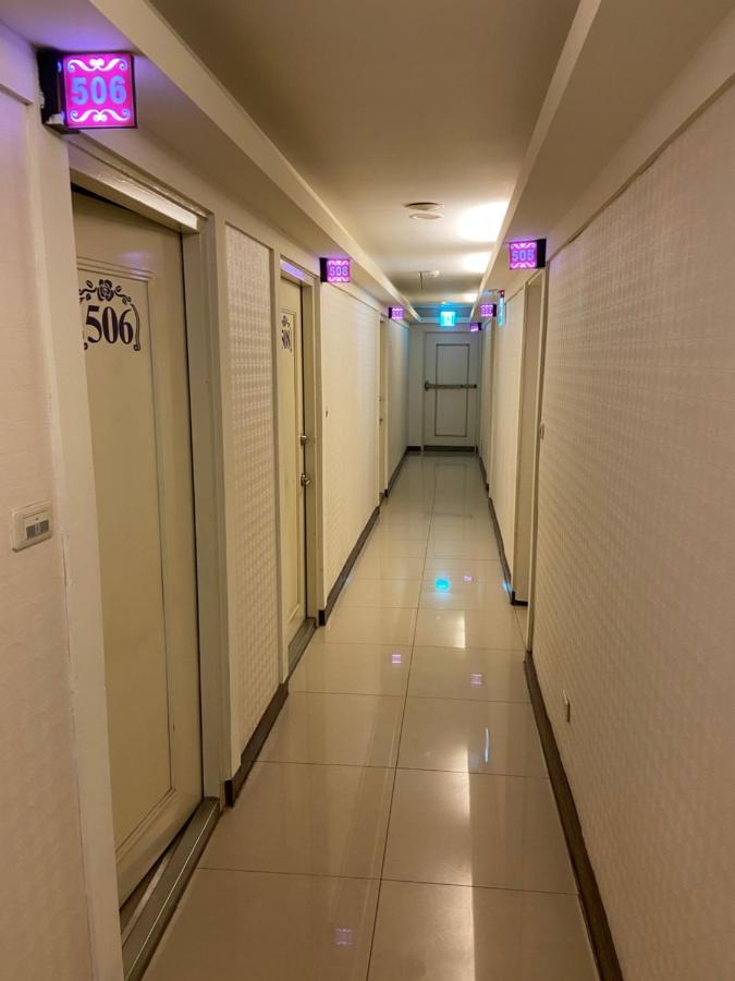 Sweet Hotel New Taipei City Exterior photo